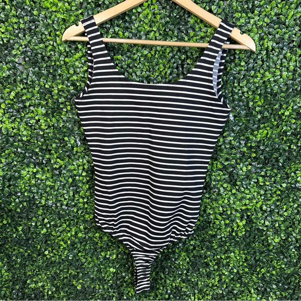 Black and White Striped bodysuit nwt